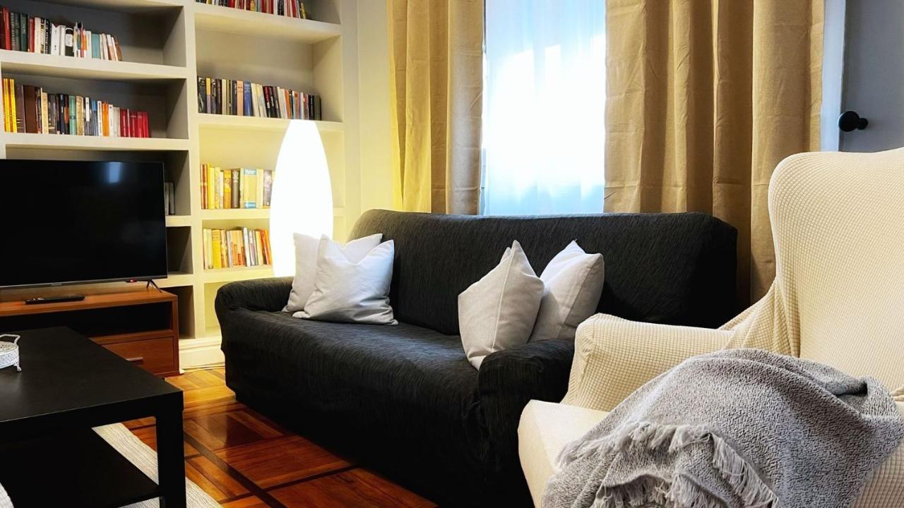 Centrica Y Amplia Vivienda Turistica Con Wifi Apartment Bilbao Exterior photo
